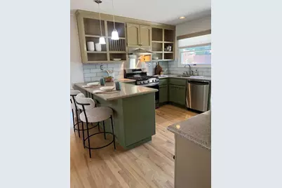 953 Kenneth Ave, Campbell, CA 95008 - Photo 2