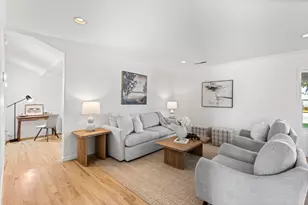 953 Kenneth Ave, Campbell, CA 95008 - Photo 16