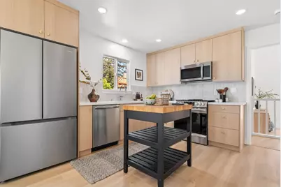 4705 Garnet St, Capitola, CA 95010 - Photo 6