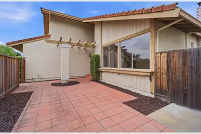 4157 Isola Dr, Fremont, CA 94555 - Photo 4