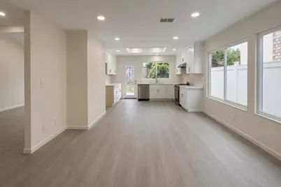 1274 Mayhew Dr, San Jose, CA 95121 - Photo 4