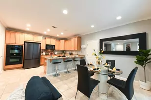 393 Rayos Del Sol Dr, San Jose, CA 95116 - Photo 12