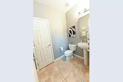 393 Rayos Del Sol Dr, San Jose, CA 95116 - Photo 22