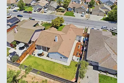 2140 Calistoga Dr, Hollister, CA 95023 - Photo 26