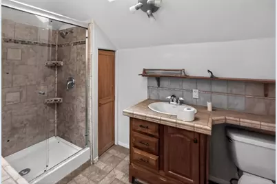 432 6th St, Gustine, CA 95322 - Photo 16