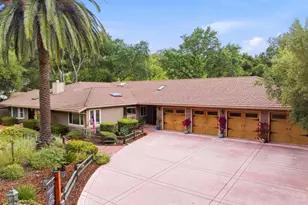15190 Yvonne Dr, Morgan Hill, CA 95037 - Photo 2