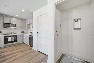 17050 Depot St 302, Morgan Hill, CA 95037 - Photo 8