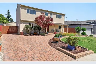 2377 Tulip Rd, San Jose, CA 95128 - Photo 2