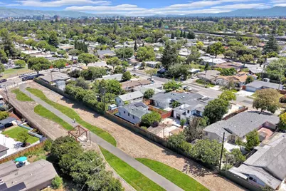 727 Lakehaven Dr, Sunnyvale, CA 94089 - Photo 60