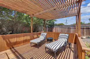 727 Lakehaven Dr, Sunnyvale, CA 94089 - Photo 46