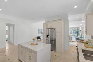 727 Lakehaven Dr, Sunnyvale, CA 94089 - Photo 14