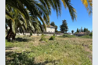 Beech St, East Palo Alto, CA 94303 - Photo 4