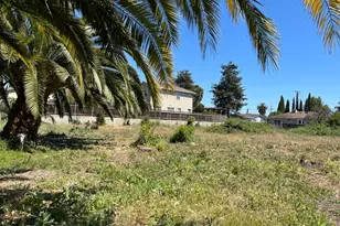 Beech St, East Palo Alto, CA 94303 - Photo 4