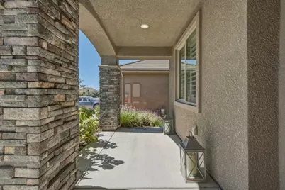 1634 Santana Ranch Dr, Hollister, CA 95023 - Photo 6