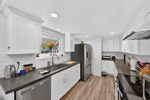 10380 Lockwood Dr, Cupertino, CA 95014 - Photo 32