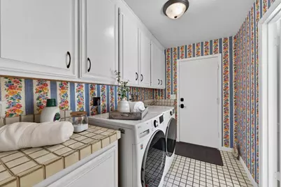 13958 Chester Ave, Saratoga, CA 95070 - Photo 20