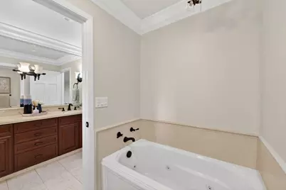 13958 Chester Ave, Saratoga, CA 95070 - Photo 56