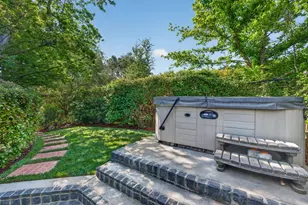 13958 Chester Ave, Saratoga, CA 95070 - Photo 92