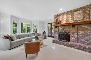 13958 Chester Ave, Saratoga, CA 95070 - Photo 38