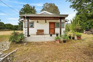 67 Hughes Rd, Watsonville, CA 95076 - Photo 2