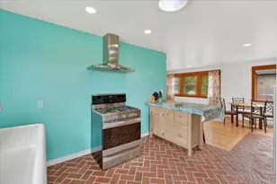 67 Hughes Rd, Watsonville, CA 95076 - Photo 10