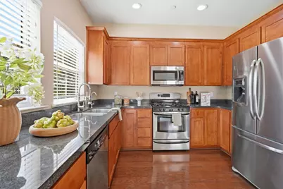 835 S Bayshore Blvd, San Mateo, CA 94401 - Photo 10