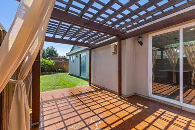 1858 Buckingham Dr, Salinas, CA 93906 - Photo 38