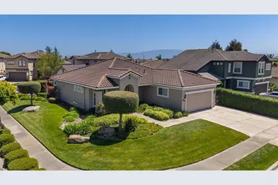 1858 Buckingham Dr, Salinas, CA 93906 - Photo 10
