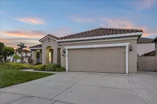 1858 Buckingham Dr, Salinas, CA 93906 - Photo 6