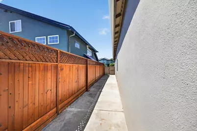 1858 Buckingham Dr, Salinas, CA 93906 - Photo 34