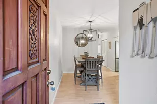 461 Dela Vina Ave 103, Monterey, CA 93940 - Photo 8