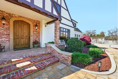 12575 Foothill Ave, San Martin, CA 95046 - Photo 6