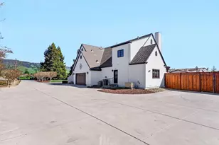 12575 Foothill Ave, San Martin, CA 95046 - Photo 54