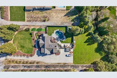 12575 Foothill Ave, San Martin, CA 95046 - Photo 58
