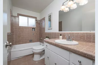2769 Bromley Dr, San Carlos, CA 94070 - Photo 22