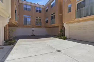 154 Paseo Ct, Mountain View, CA 94043 - Photo 32