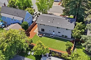 2725 Fairbrook Dr, Mountain View, CA 94040 - Photo 34
