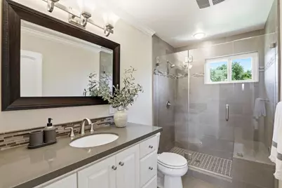 2725 Fairbrook Dr, Mountain View, CA 94040 - Photo 22