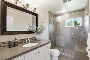 2725 Fairbrook Dr, Mountain View, CA 94040 - Photo 22