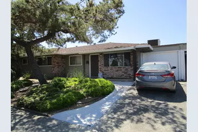981 Sunset Dr, Hollister, CA 95023 - Photo 1