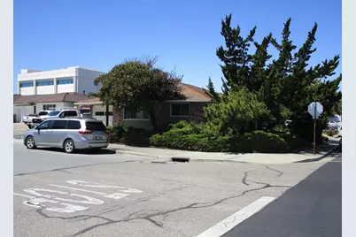 981 Sunset Dr, Hollister, CA 95023 - Photo 6
