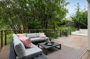 25 Carrera Ct, Redwood City, CA 94062 - Photo 24