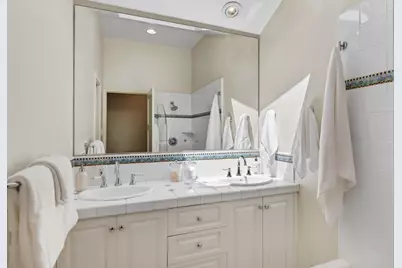 103 Toyon Ct, Woodside, CA 94062 - Photo 22