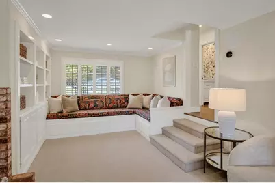 103 Toyon Ct, Woodside, CA 94062 - Photo 12