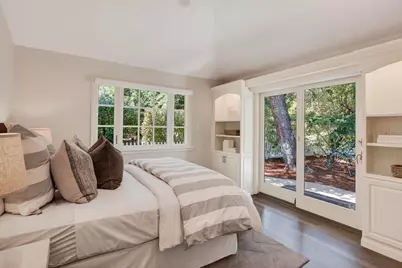 103 Toyon Ct, Woodside, CA 94062 - Photo 24