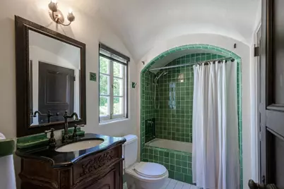 420 El Arroyo Rd, Hillsborough, CA 94010 - Photo 14