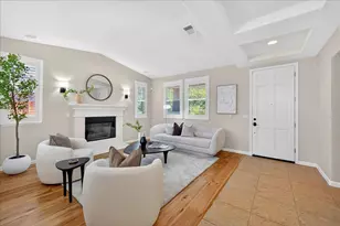 18042 Calle Central, Morgan Hill, CA 95037 - Photo 8
