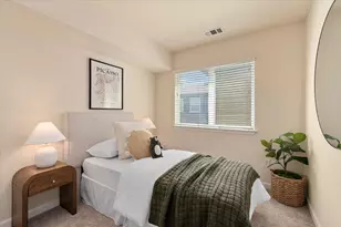 129 Smith Ranch Ct, Los Gatos, CA 95032 - Photo 16