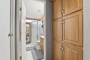 20 Russell Rd 8, Salinas, CA 93906 - Photo 18