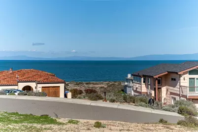 20 Spray Ave, Monterey, CA 93940 - Photo 2